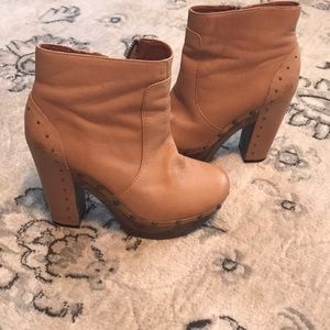 Lucky Brand platform booties